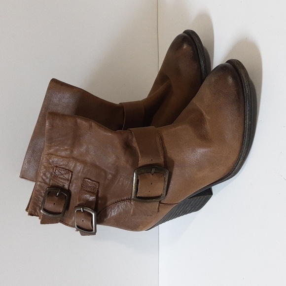 Lucky brand Tommie ankle boots women 7.5M  leather  pull on adjustable buckle - Picture 2 of 15
